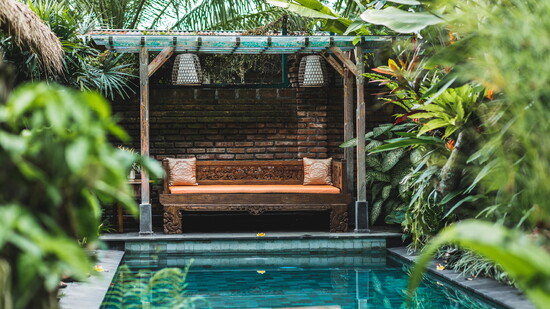 A plunge pool allows for ultimate relaxation.