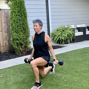 reverse%20lunge%20into%20curl%201-300?v=1