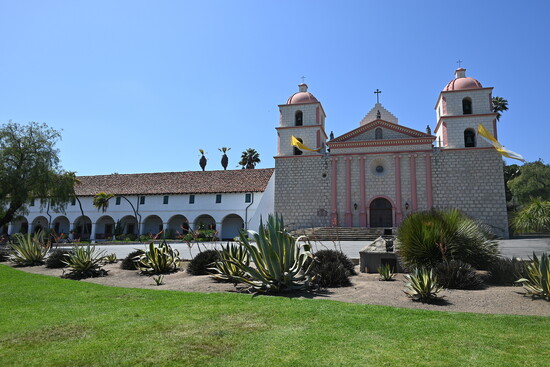 Old Mission Santa Barbara. Photo by Mimi Slawoff
