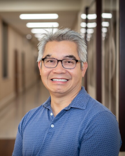 TriStar Hendersonville Medical Center Licensed Physical Therapist and Director of Rehabilitation Services Dong Phan