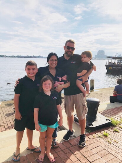 David Minnon and Beth Laverick with their children. Photo courtesy of Beth Laverick. 