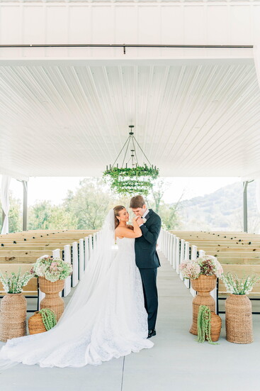 Gabby & Brett | Photo by Studio 31, Katie Miller