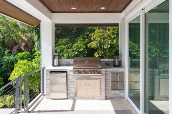 Entertaining outdoors in Southwest Florida means well-designed and thoughtful outdoor spaces.