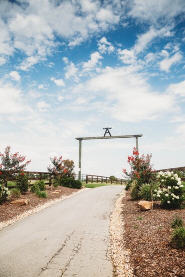 Sullivan Creek Ranch is located in Vinemont. 