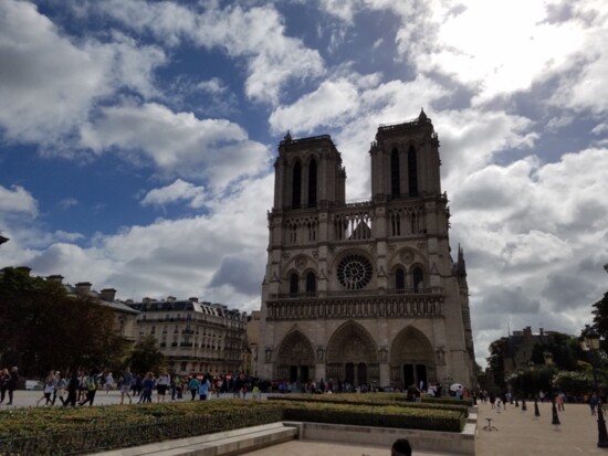 Notre Dame De Paris