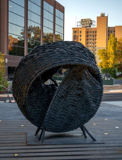 Chakaia Booker, R E V I V E, Dumke Arts Plaza, 2021