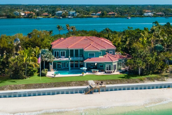 2305 Casey Key Road boasts dazzling views of the Gulf and 149 feet of private sandy walking beach (Coastal Home Photography).