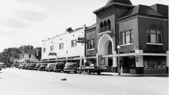 Richey Suncoast Theatre and Grand Boulevard in 1948.