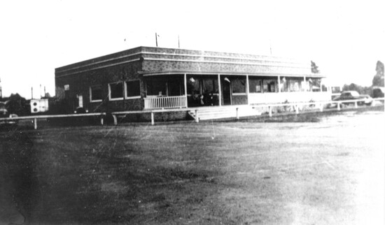Airport restaurant, 1946