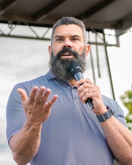 Pastor Robby Gallaty addresses the crowd during Hope.d
