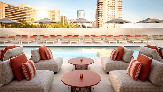 The rooftop pool on the third floor terrace of Fairmont Breakers. (Fairmont Breakers Long Beach)