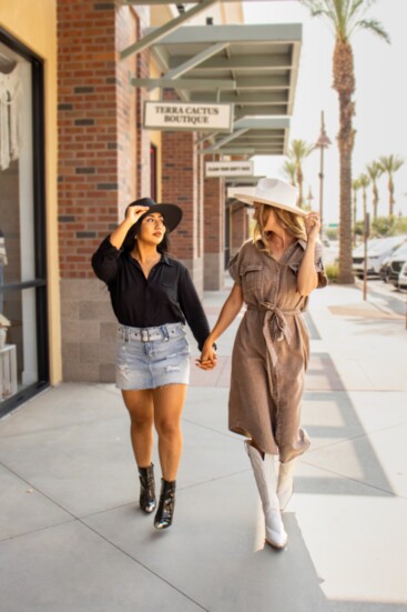 Mimi Pinedo and Kylie Gamez go for lighter fabrics and boots to embrace fall style