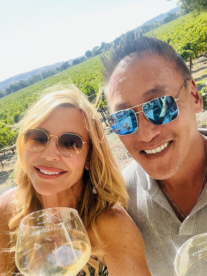 Enjoying the vines and tasting the grapes we are drinking at Sangiacomo