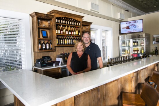 Melody and Doug Samuelson of Valley Vines