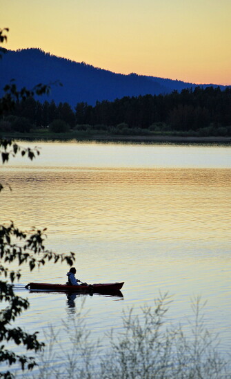 A peaceful paddle on Lake Cascade PC Lance Thompson