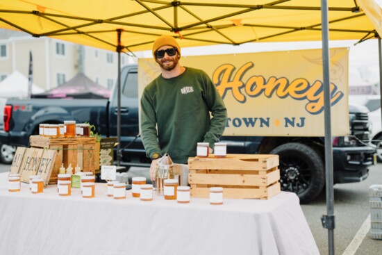 Au Honey Stand