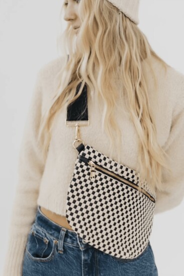 Pretty Simple Black & White Checkered Woven Bag