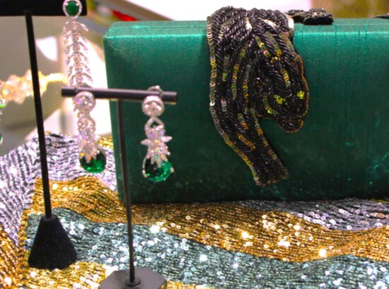 Fabulous Simitri clutch with show-stopping drop earrings from XAR ($195-$495)