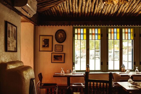 Taos Inn - Ren Creativ