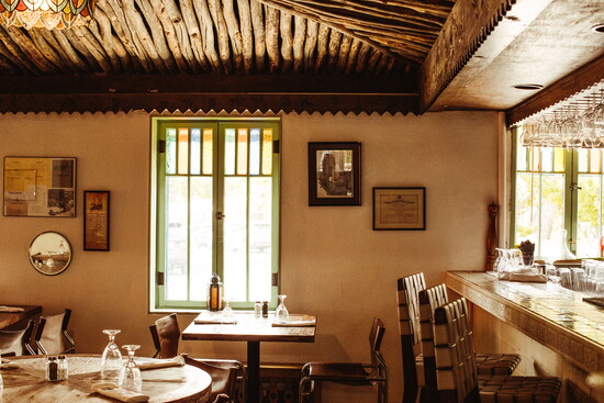 Taos Inn - Ren Creativ