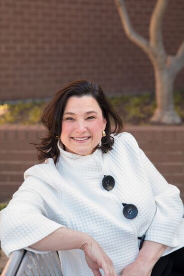 Laurie Mensing, #1 Overall Agent Company Wide Long & Foster Real Estate