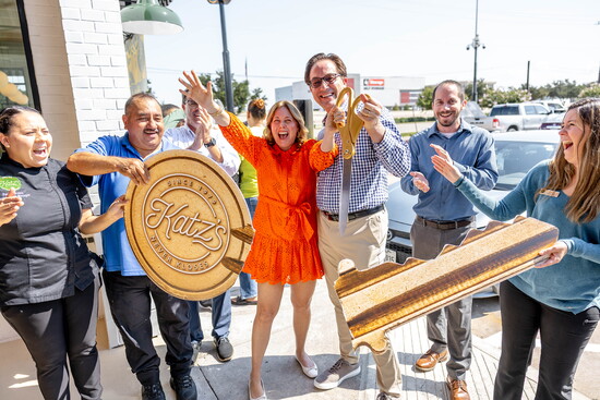 Katz's "key cutting" ceremony at the Memorial location. 
