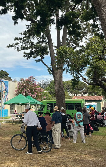 People line up at Bixby Park for an LBCT food distribution. Photo credit: Long Beach Community Table