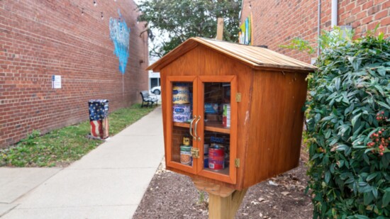 A Blessing Box is located near city hall in Gallatin.