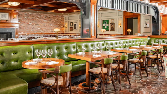 Jack & Harry's, Photographer Kayla Enright