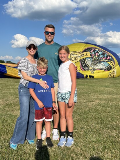 Recipient Amanda Farrell and family received a hot air balloon ride.