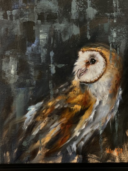 Ute's Barn Owl Combines Realism and Abstraction