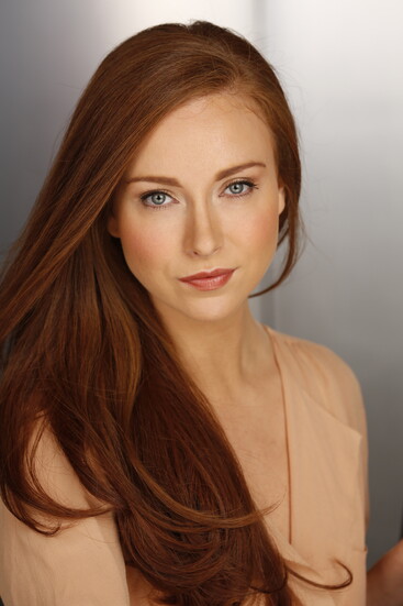 The “no makeup” makeup look. Photo by Michael Benabib 