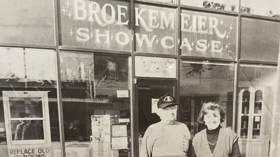 Broekemeier Showcase, founded by Robinson’s grandparents, became the place where she grew her love for design, consulting and all things home