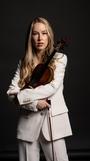 Bronwyn Keith-Hynes. Photo Credit: Michael Weintrob.