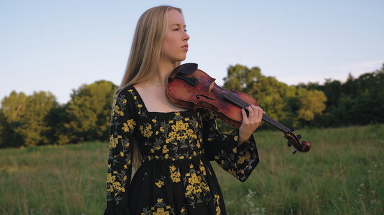 Bronwyn Keith-Hynes. Photo Credit: Alexa King Stone.