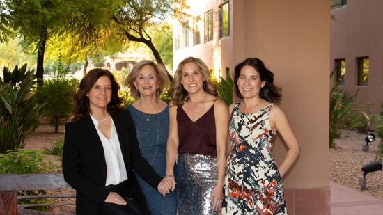Paige Mullen with mom & sisters