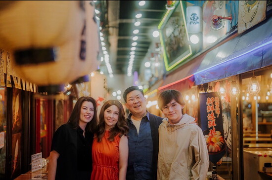 Elizabeth Quon's family photo in Japan 