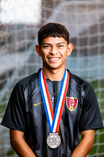 Javier Barahona | #16, Defender | Summer Creek High School, Senior