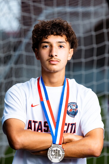 Julian Sanchez | #9, Forward | Atascocita High School, Junior