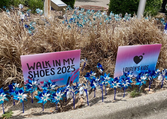 Laurens Kid's Walk in My Shoes