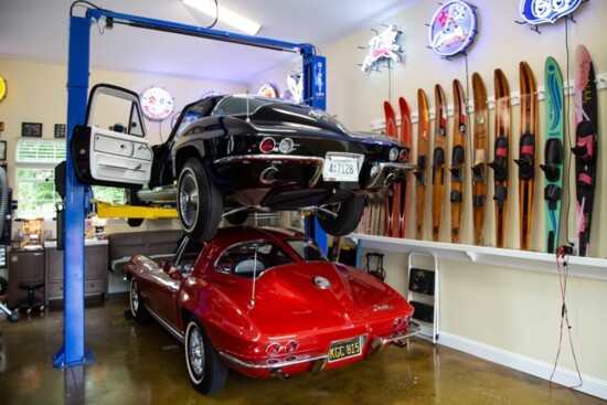 A local homeowner and Corvette enthusiast incorporated an auto lift jack into his rebuild.