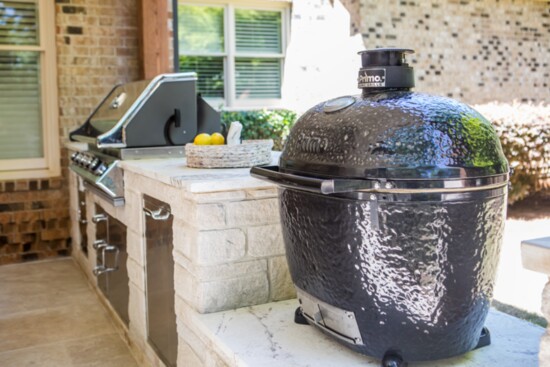 The grilling area is equipped so that an entire meal can be cooked outdoors. 