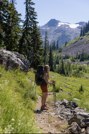 Lake Ann Trail