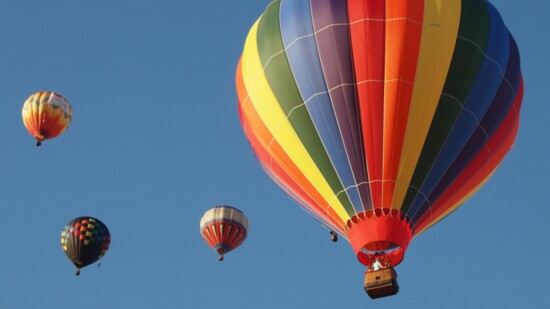 balloon%20photo%20balloons%20and%20blue%20skies-550?v=1