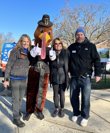 Thanksgiving morning 5K tradition with Megan Searfoss and Mike Flynn.