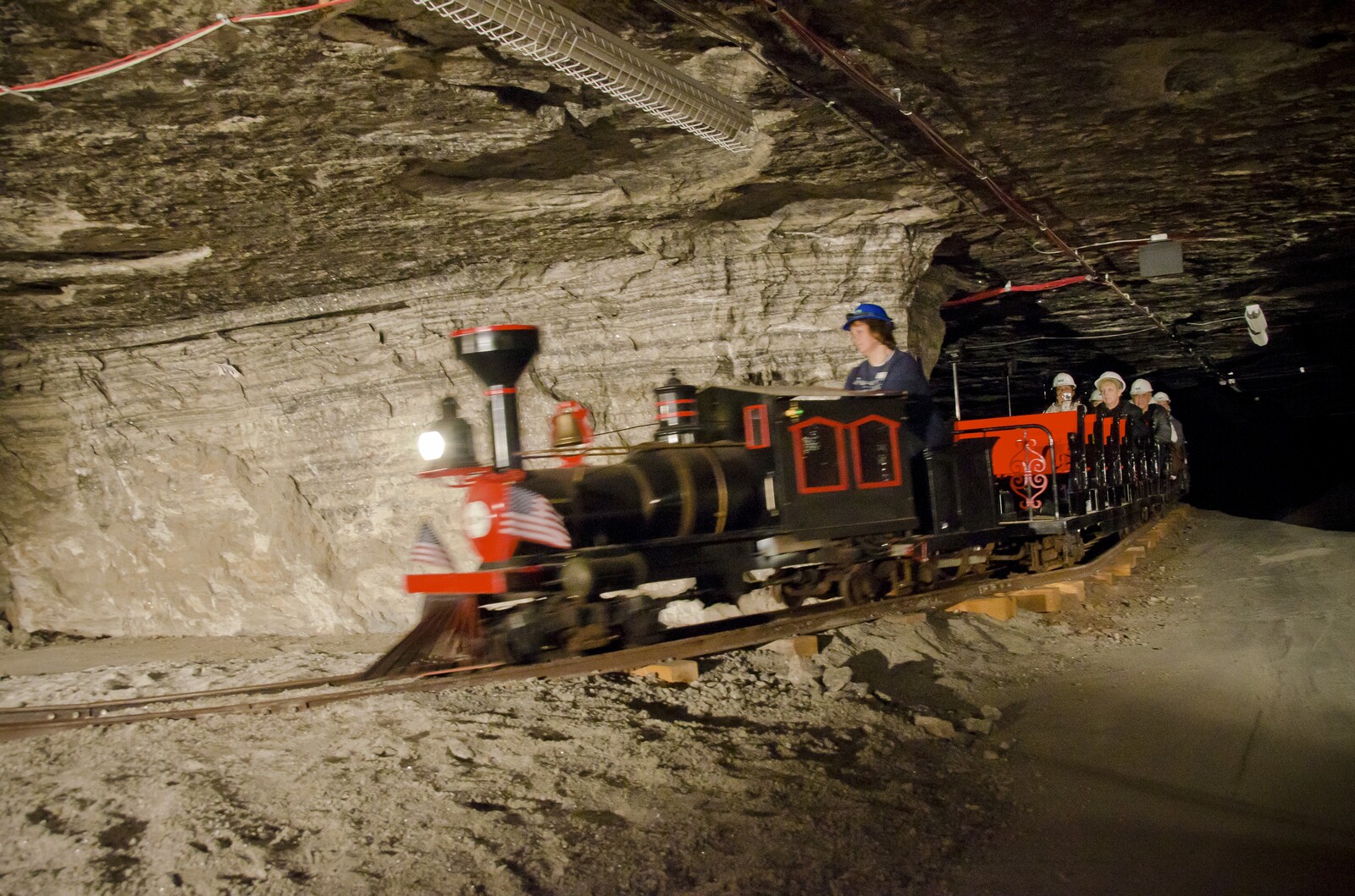 salt mine tours in hutchinson kansas