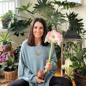 stacy-ling-with-her-houseplants-300?v=1