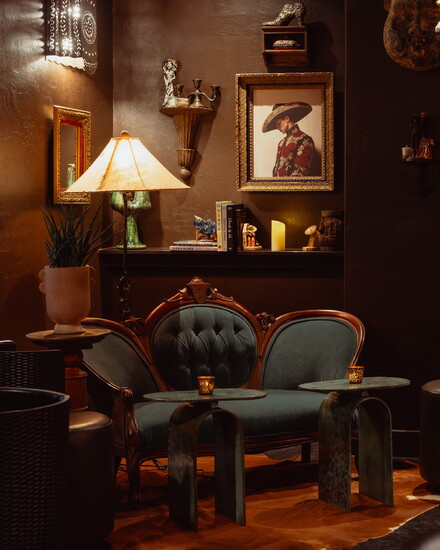 Mezcal-inspired cocktails and vibrant design create an inviting backdrop for relaxed nights in River Oaks. Photo by Brian Kennedy 