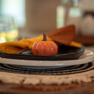 2023-08-21-fall_tablescape_fcl-95-300?v=1