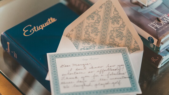 Dogwood Hill’s Raleigh Floral pattern notecard from the Williamsburg collection.